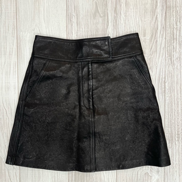 KHAITE Giulia High-Rise Leather Mini Skirt - Picture 7 of 9
